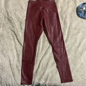 HOLLISTER maroon leather pants // super stretchy // size small